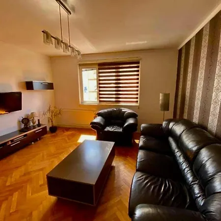 Dani Free Parking * Sarajevo