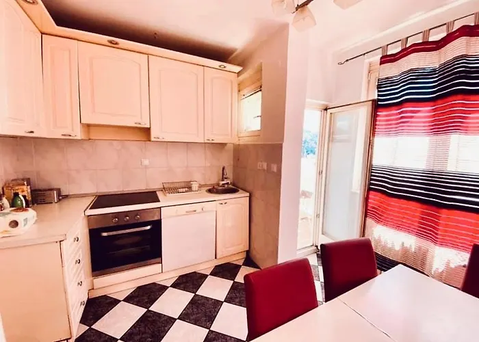 Dani Free Parking Apartament