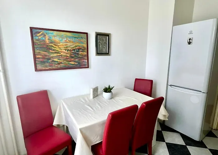 Dani Free Parking Apartament